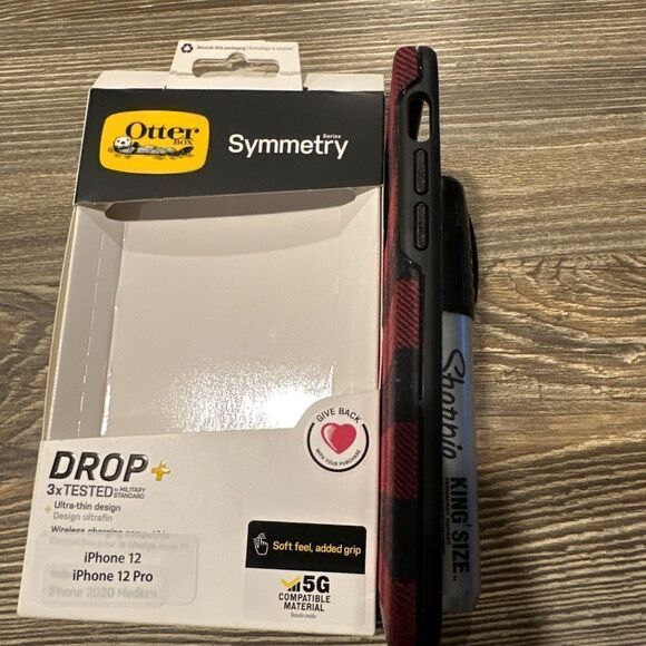 Otter box case symmetry series iPhone 12/12 Pro- Red Plaid NEW - Picture 3 of 7